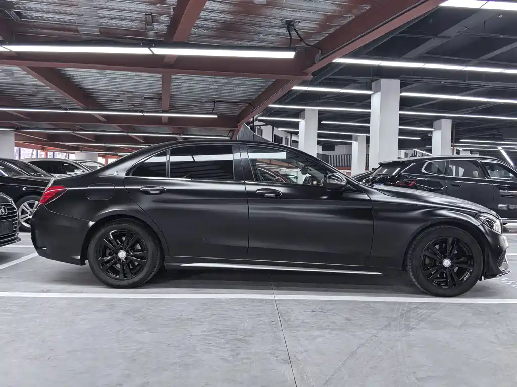 Mercedes-Benz C-Class — миниатюра 17