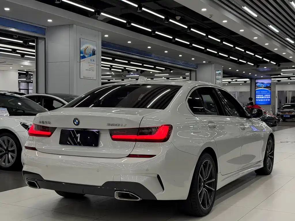 BMW 3 Series — миниатюра 6