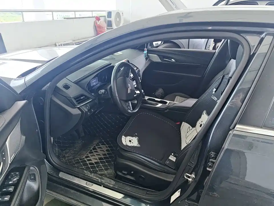Cadillac CT4 — миниатюра 4