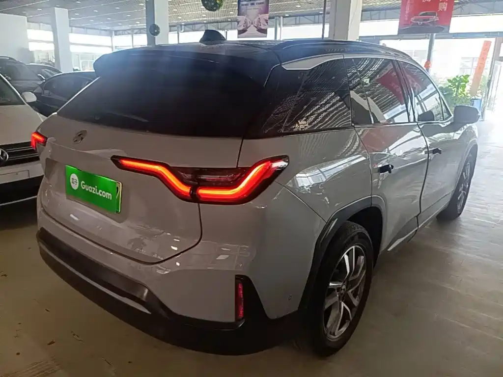 NIO ES6 — миниатюра 7