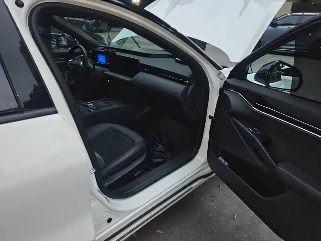 Ford Mondeo — миниатюра 19