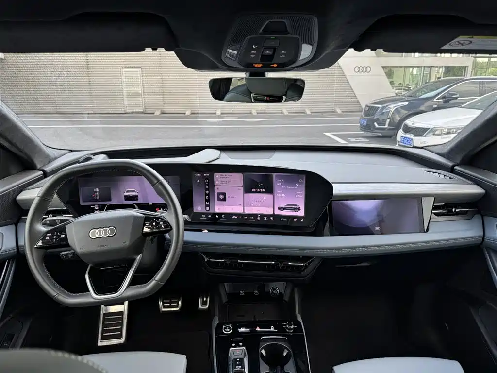 Audi Q6L e-tron