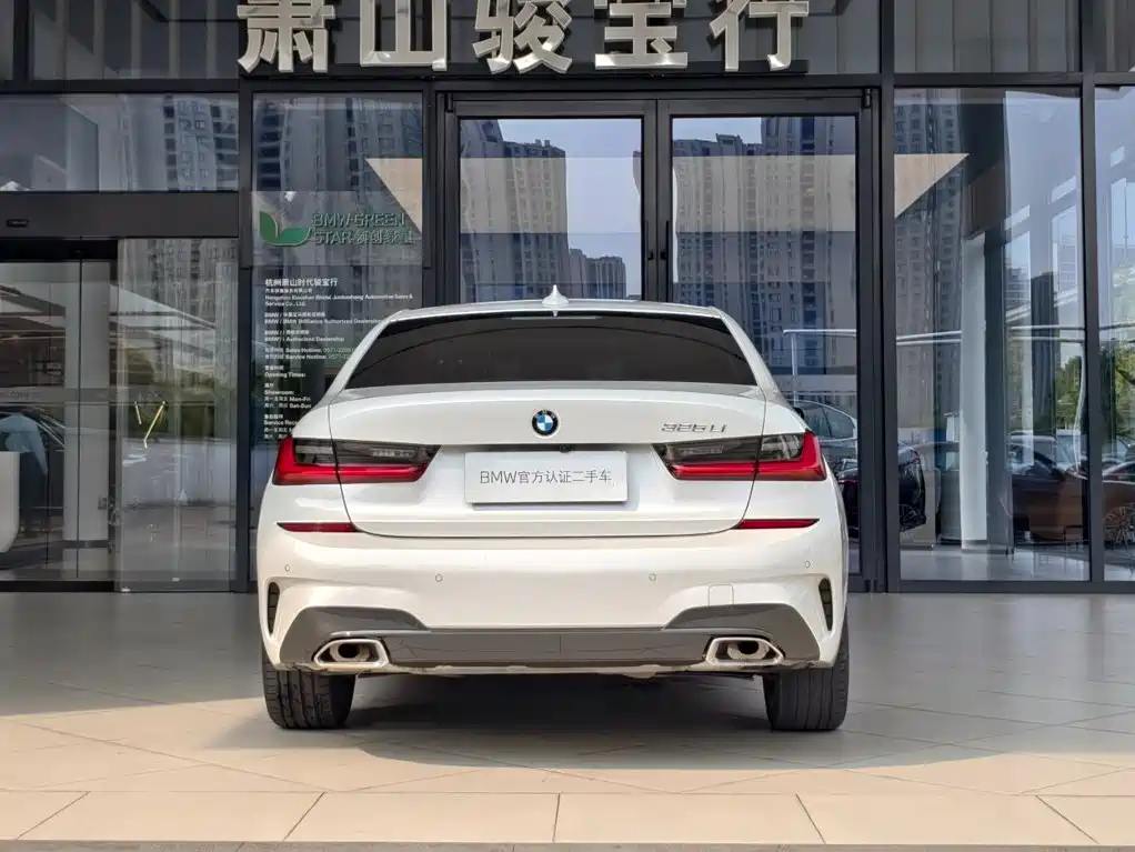 BMW 3 Series — миниатюра 3