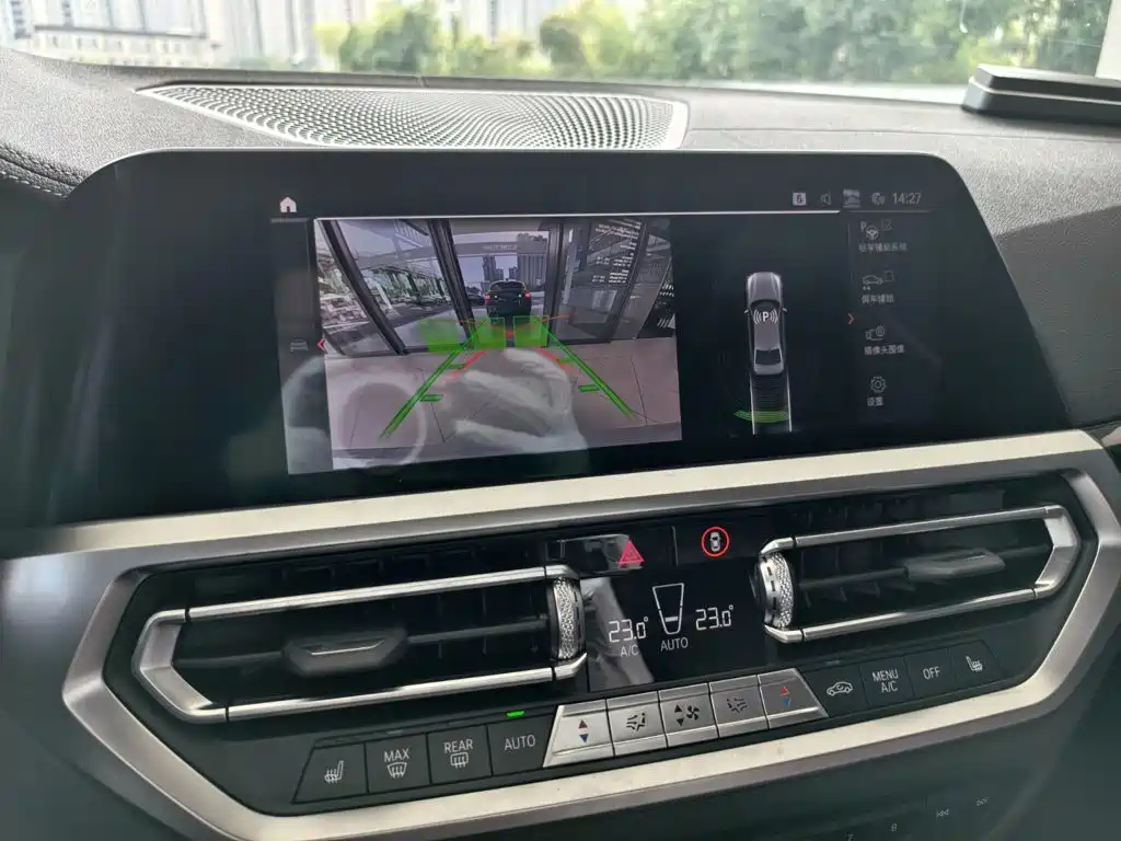 BMW 3 Series — миниатюра 9