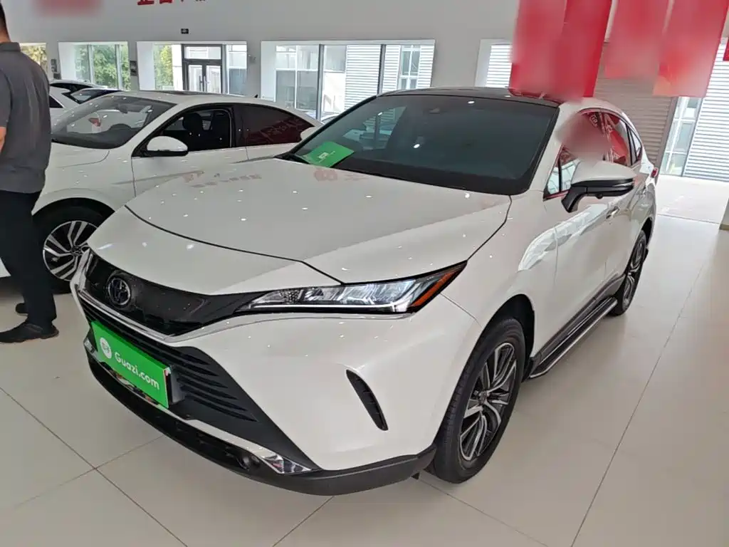 Toyota Harrier — миниатюра 2