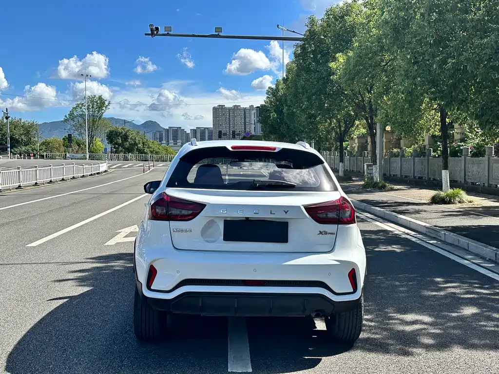 GEELY AUTOMOBILE VISION X3