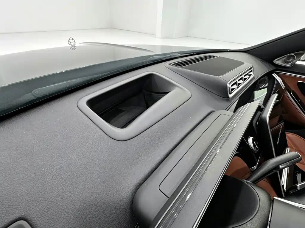Mercedes-Benz S-Class — миниатюра 4