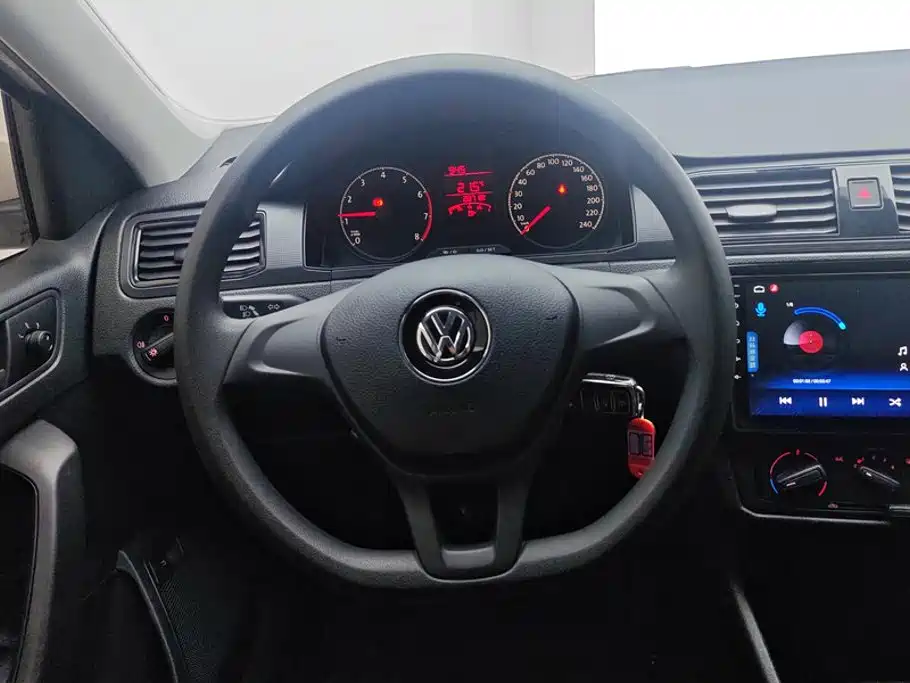 Volkswagen Santana — миниатюра 15