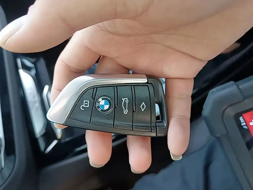 BMW X3 — миниатюра 9