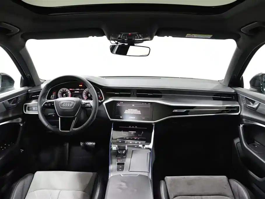 Audi A6L 2021 40 TFSI Luxury