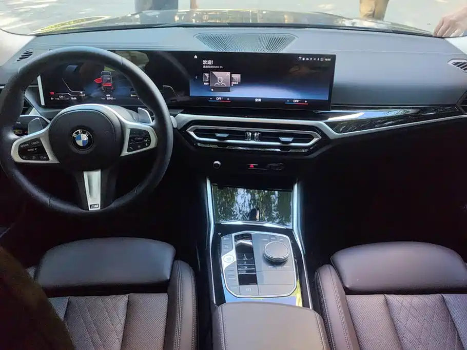 BMW 3 Series — миниатюра 12