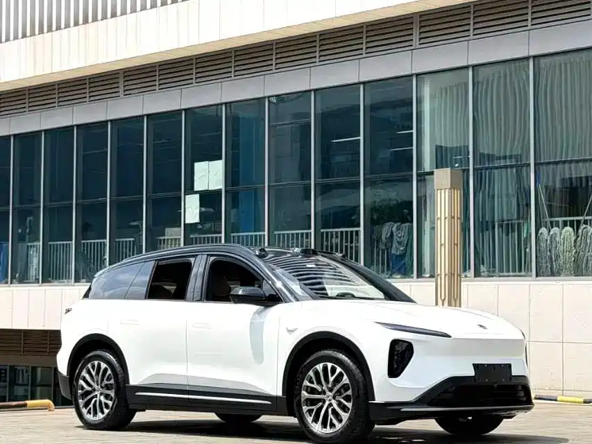 NIO ES6 — миниатюра 3