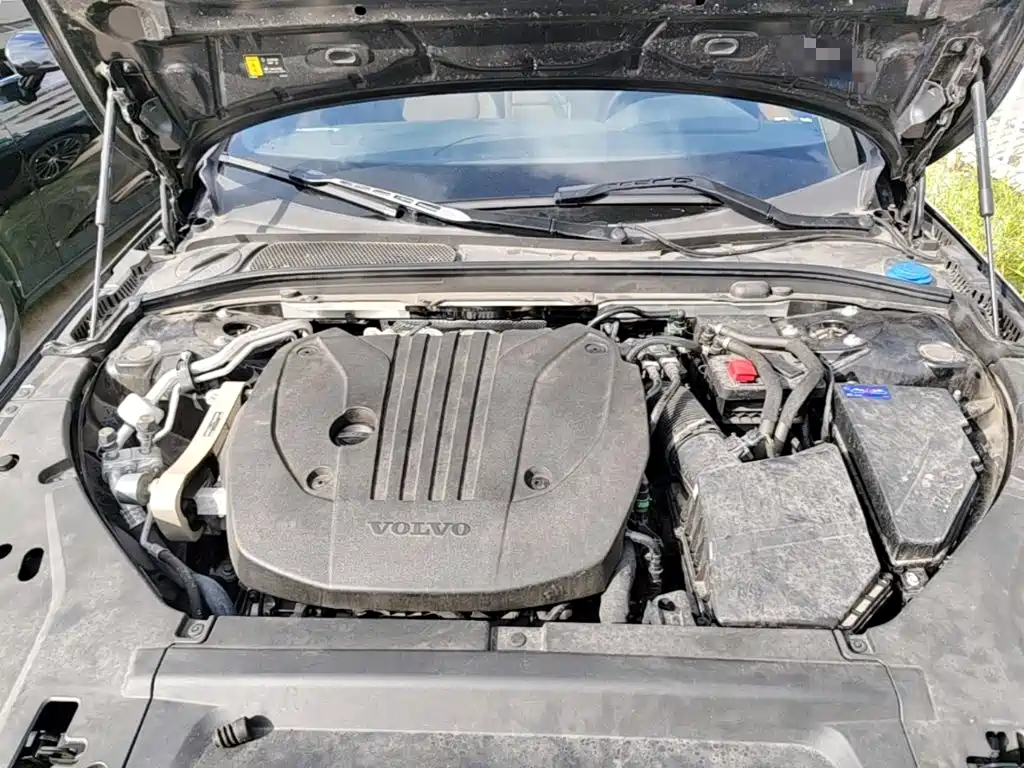 Volvo S90 — миниатюра 25
