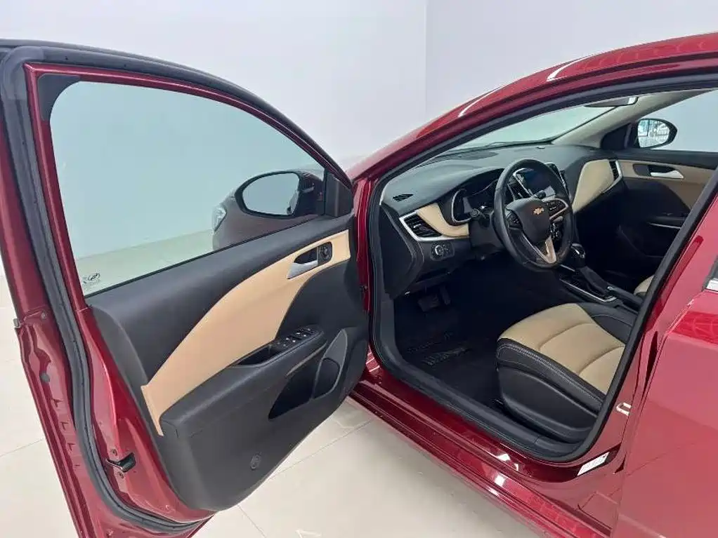 Chevrolet Monza — миниатюра 10