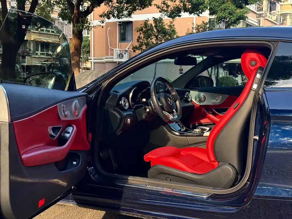 Mercedes-Benz C-Class (Import) — миниатюра 5