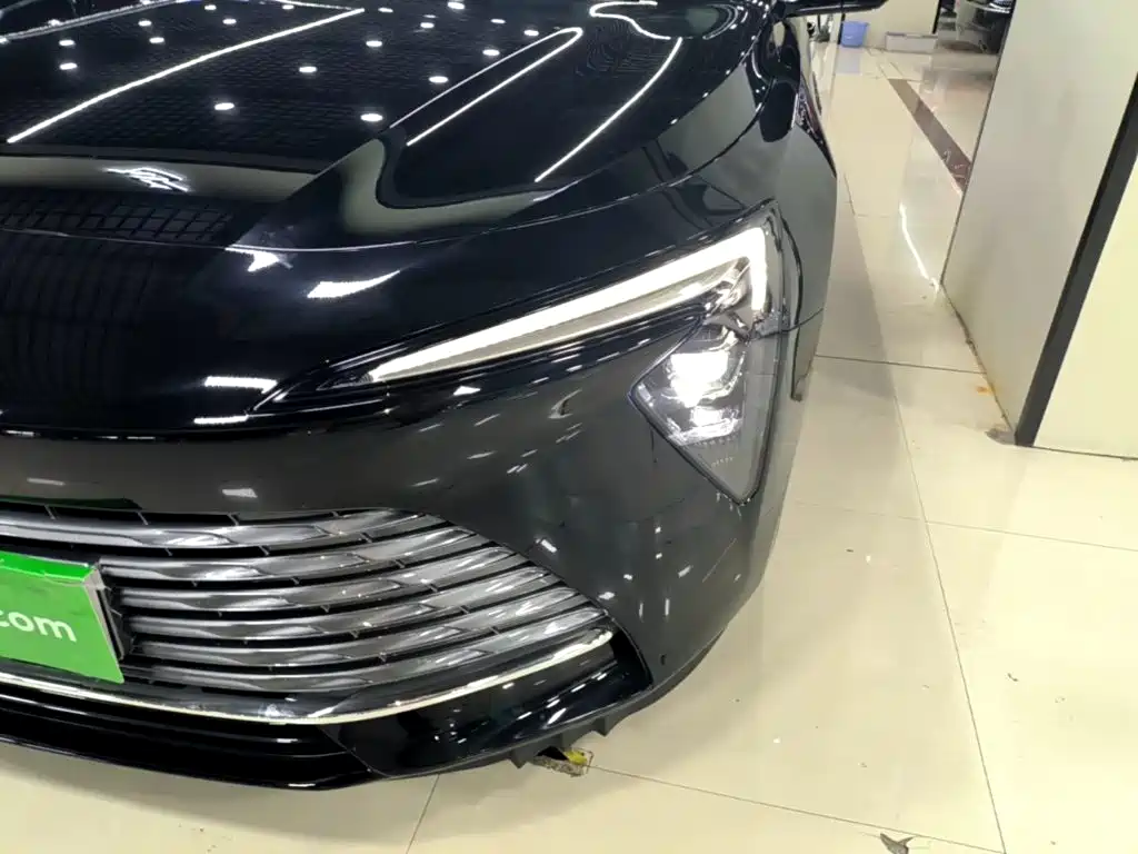 Buick LaCrosse — миниатюра 24