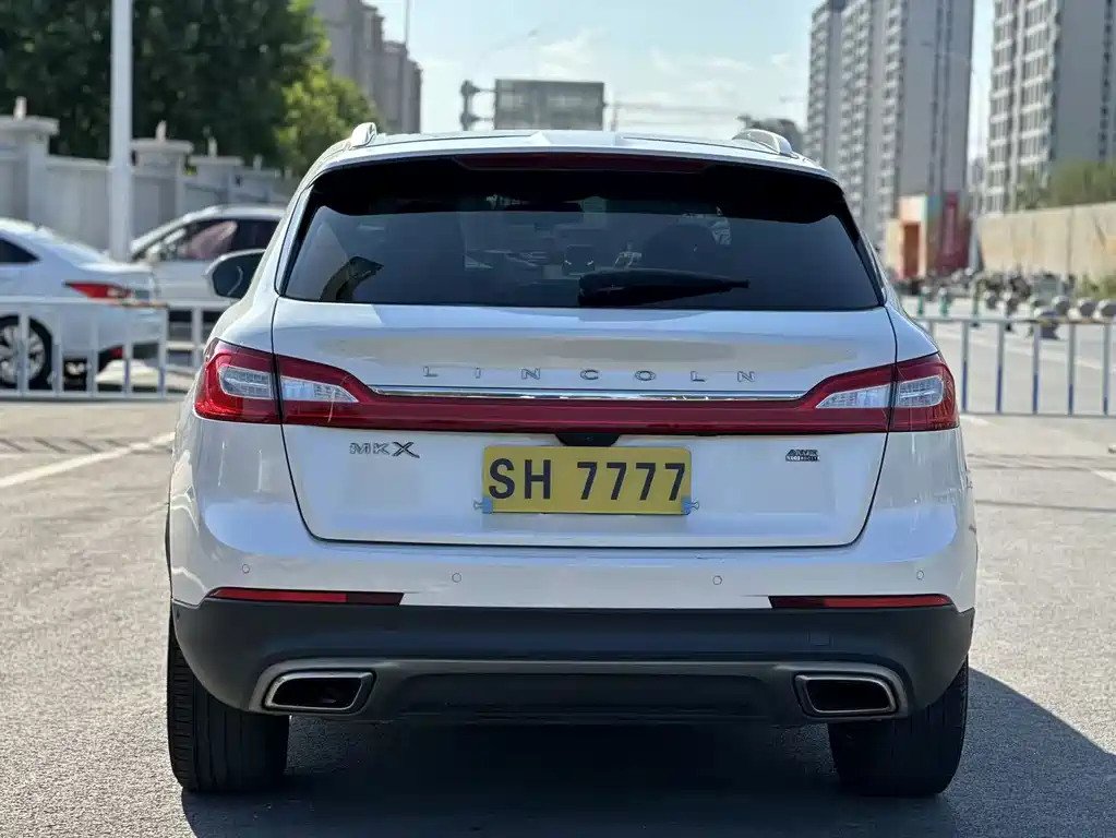 Lincoln MKX — миниатюра 4