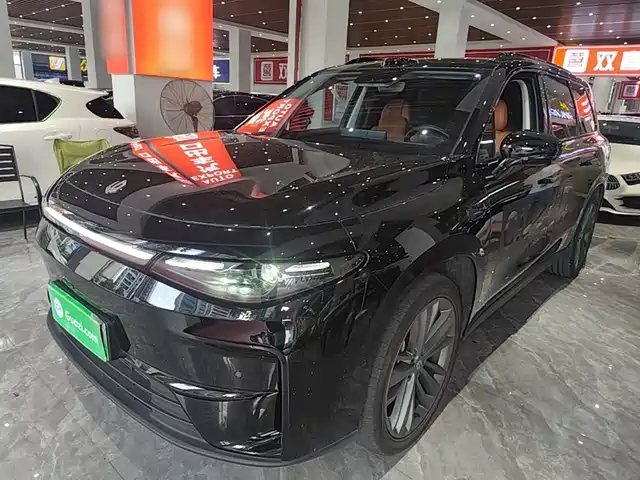 2025 Leapmotor C16