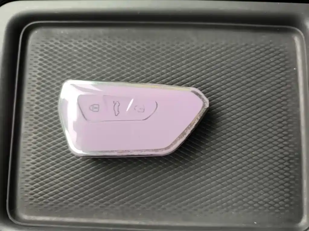 Volkswagen ID.4 Crozz — миниатюра 9