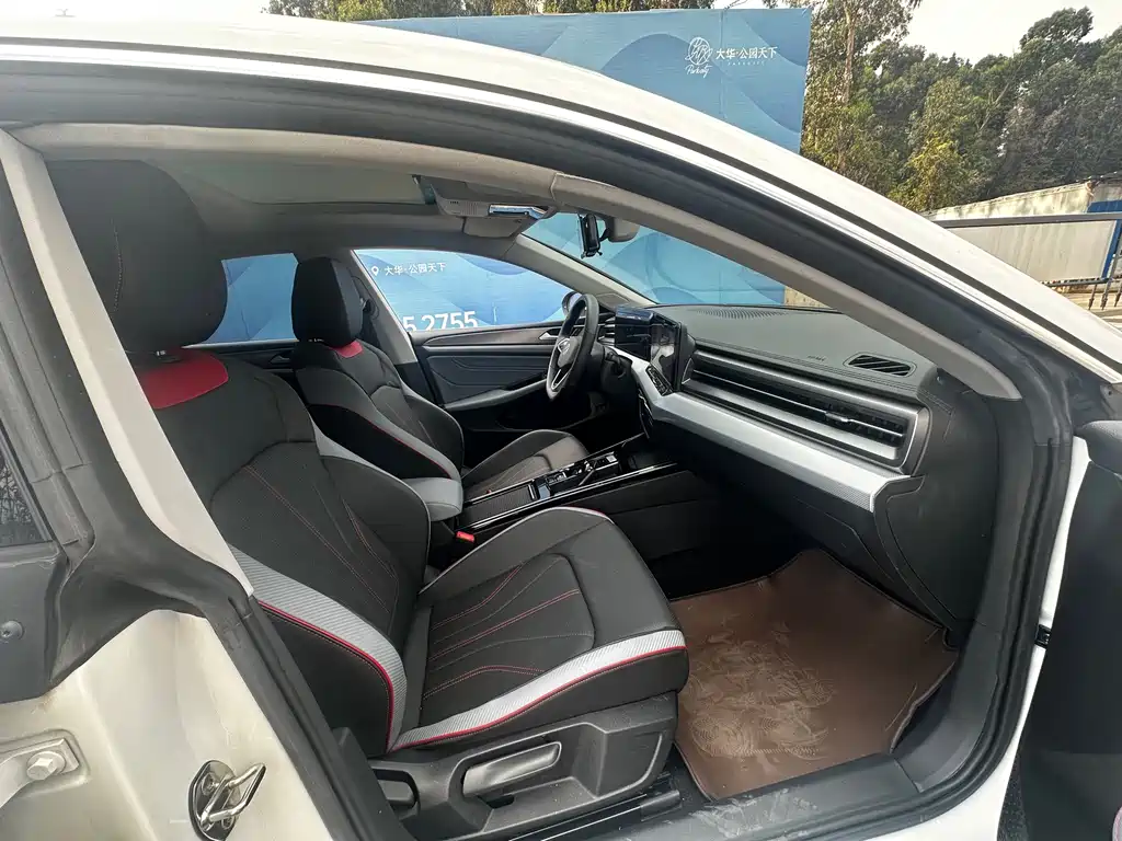 Volkswagen Lamando — миниатюра 5