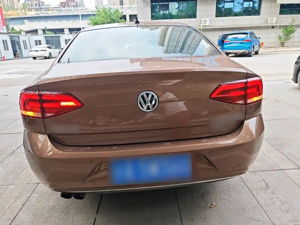 Volkswagen Lamando — миниатюра 6