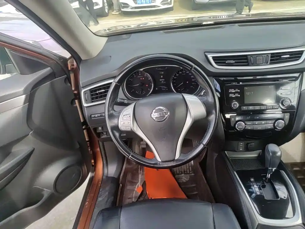 Nissan X-Trail — миниатюра 11