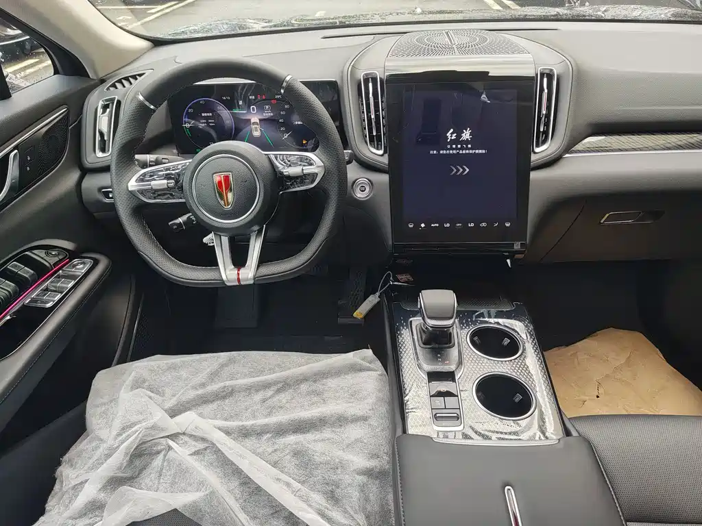 Hongqi Hongqi HS3 PHEV — миниатюра 20