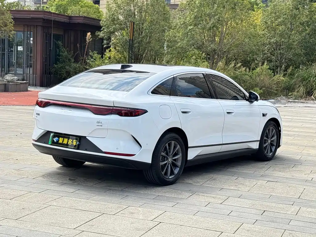 BYD Qin L — миниатюра 9