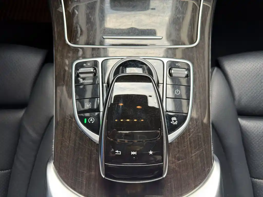 Mercedes-Benz GLC — миниатюра 15