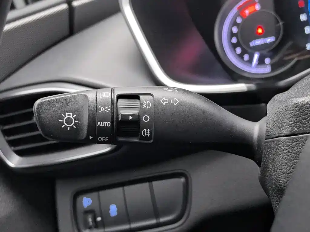 Hyundai Santa Fe — миниатюра 21