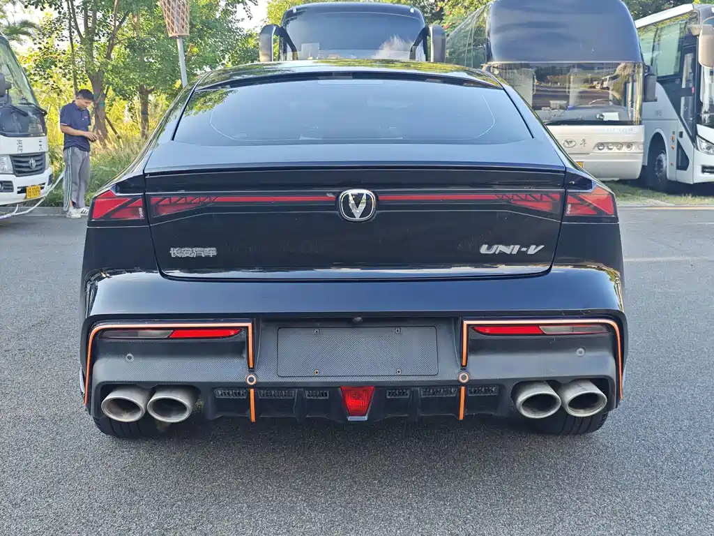 Changan UNI-V — миниатюра 12