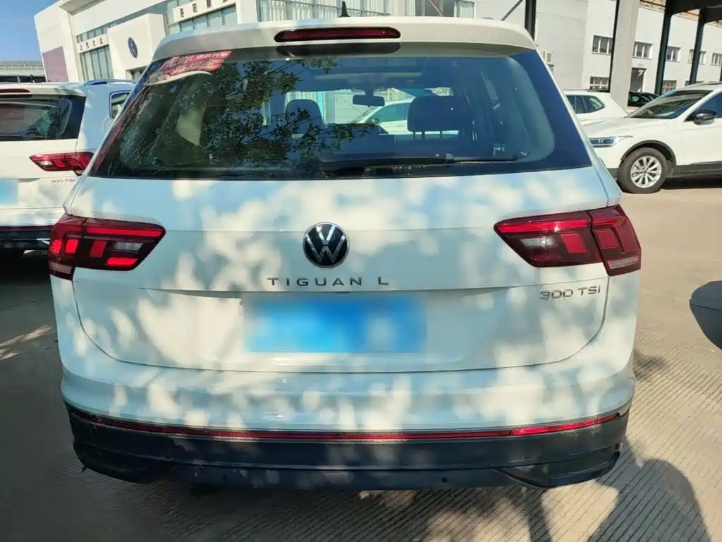 Volkswagen Tiguan L — миниатюра 6