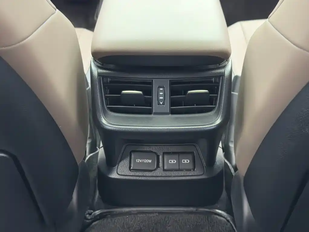 Lexus ES — миниатюра 13