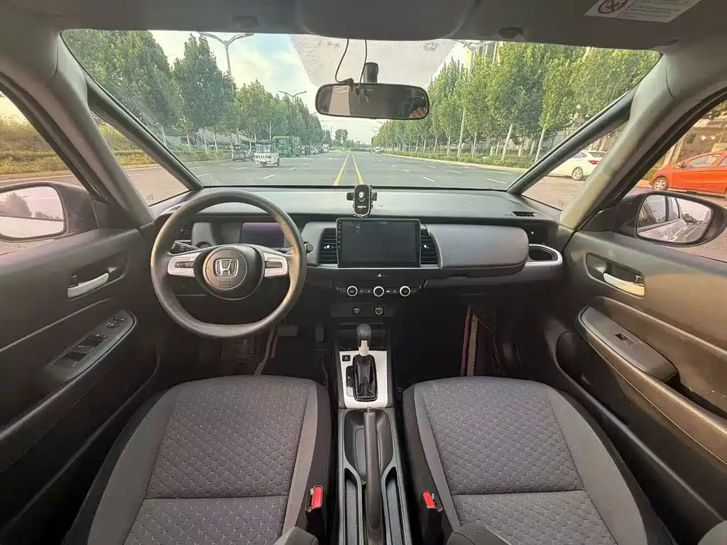 Honda Fit — миниатюра 5