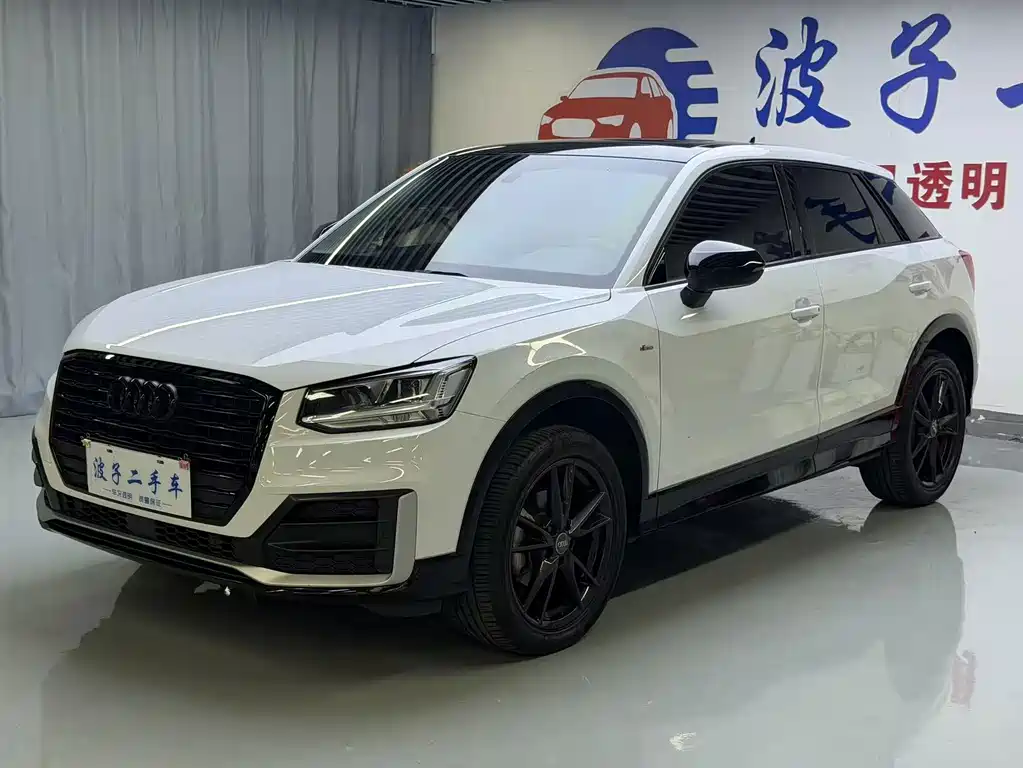 Audi Q2L
