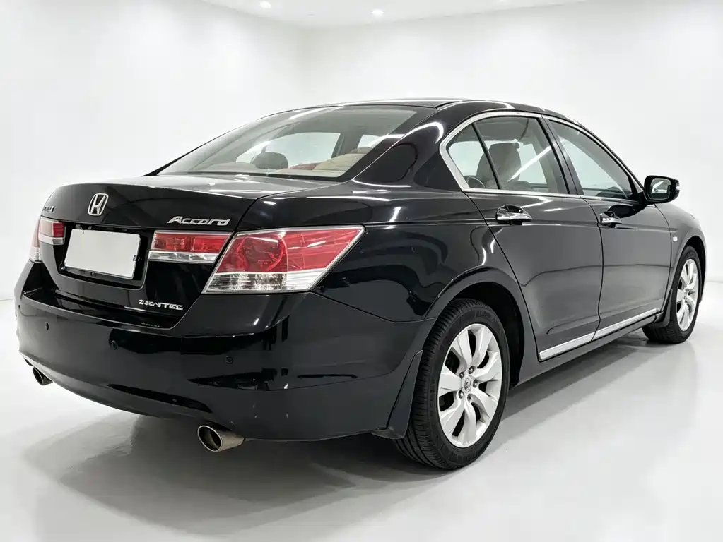 Honda Accord — миниатюра 7