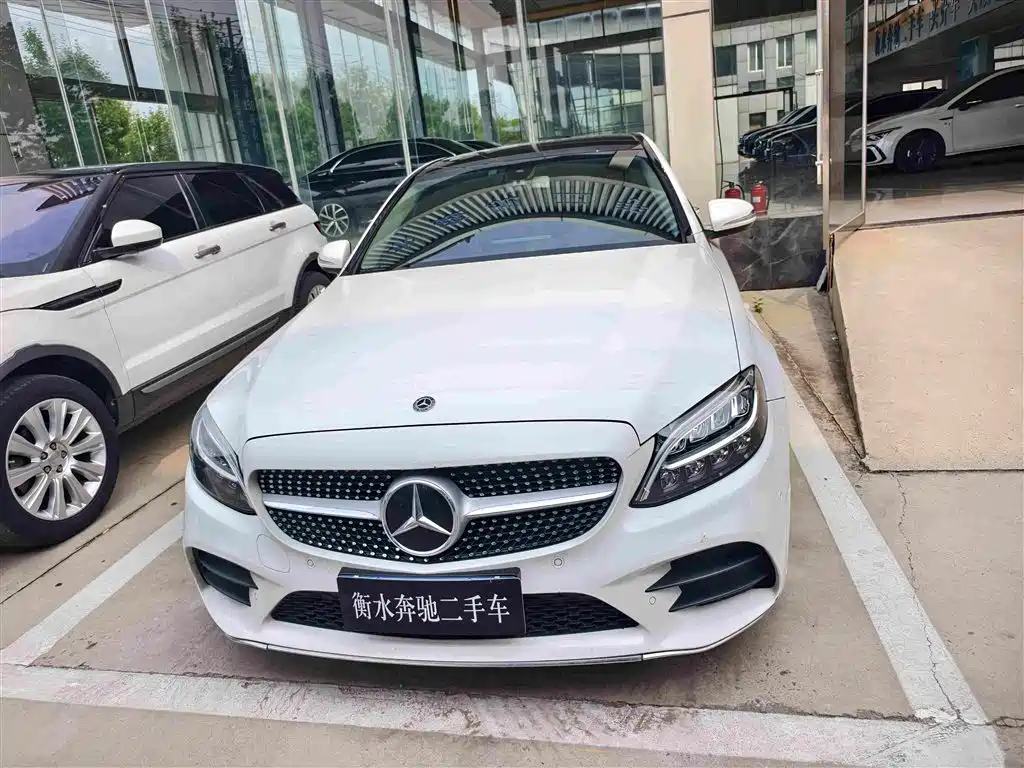 Mercedes-Benz C-Class — миниатюра 3
