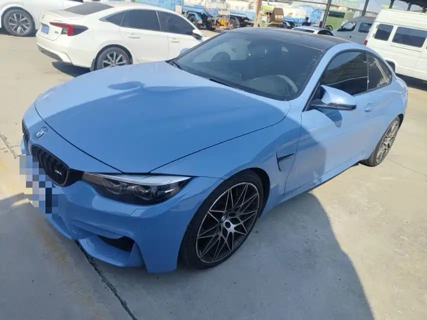 BMW M4