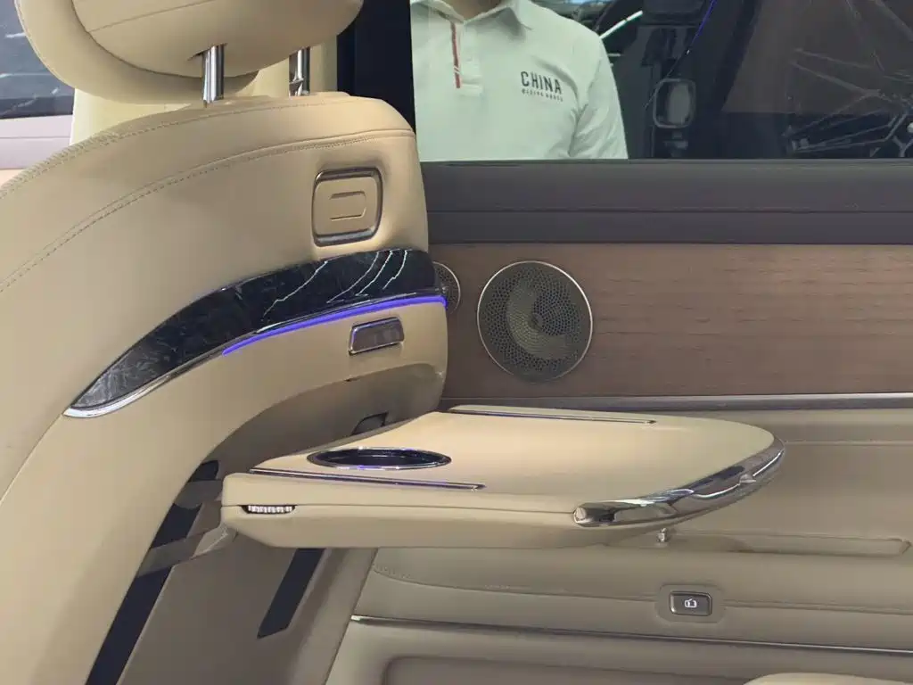AITO AITO M9 — миниатюра 15