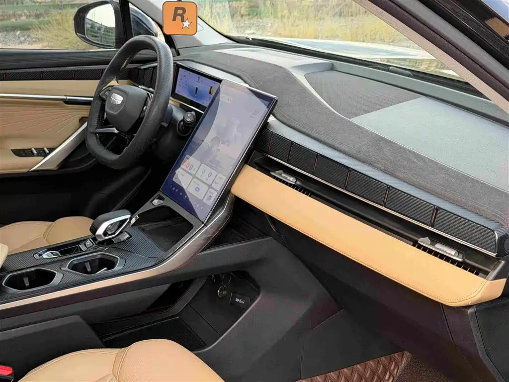 Geely Boyue L — миниатюра 12