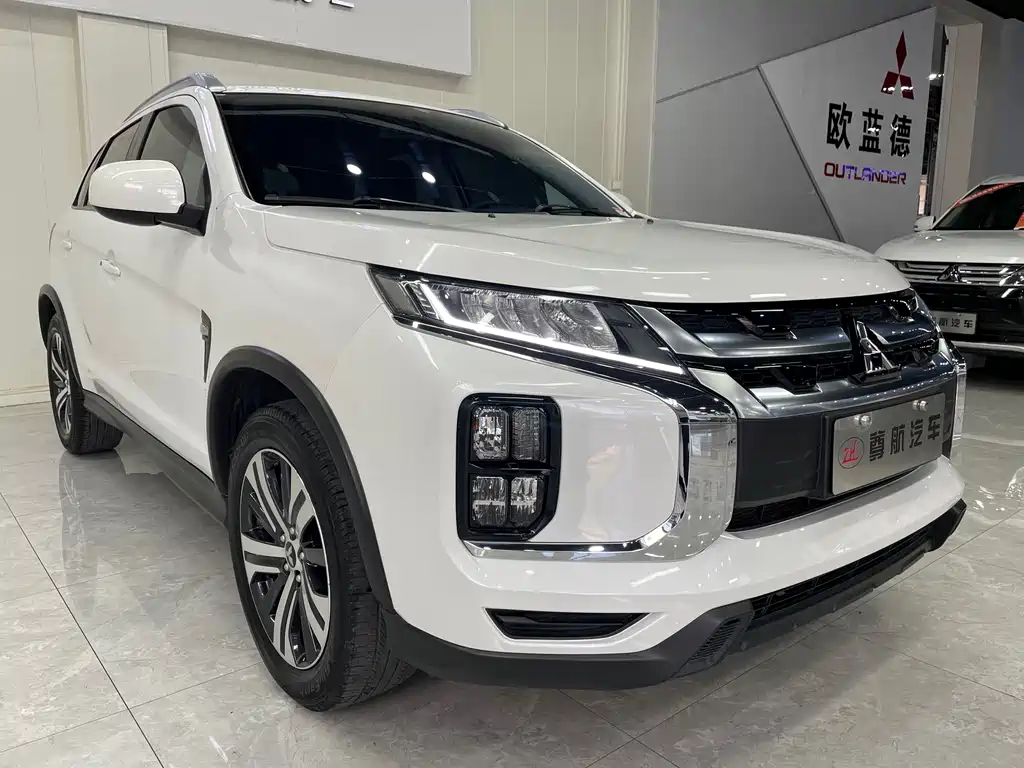 Mitsubishi ASX — миниатюра 10