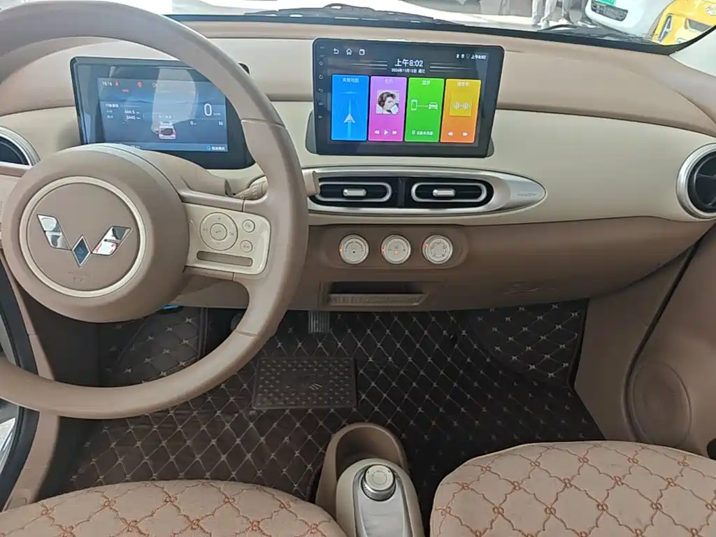 Wuling MINIEV — миниатюра 13