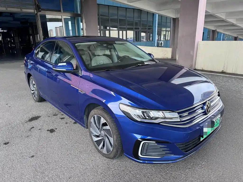 Volkswagen Bora EV — миниатюра 3