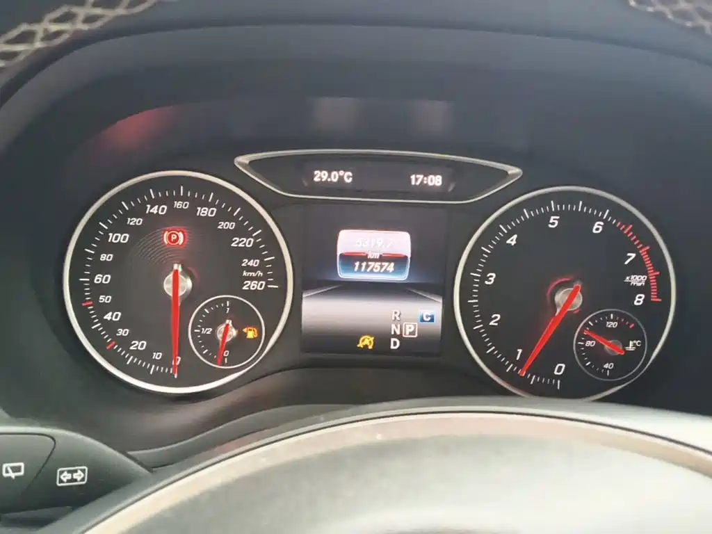 Mercedes-Benz B-Class — миниатюра 12