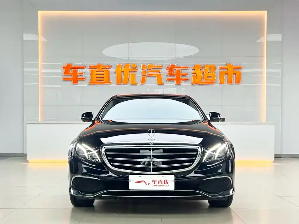Mercedes-Benz E-Class — миниатюра 3