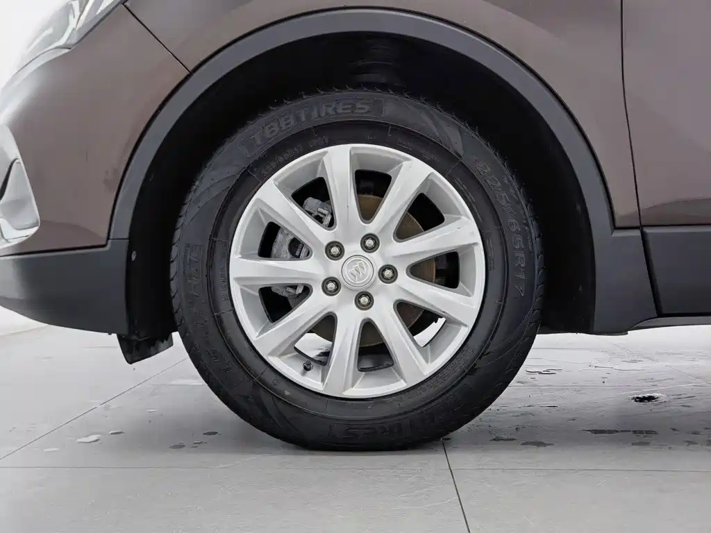 Buick Envision Plus — миниатюра 17