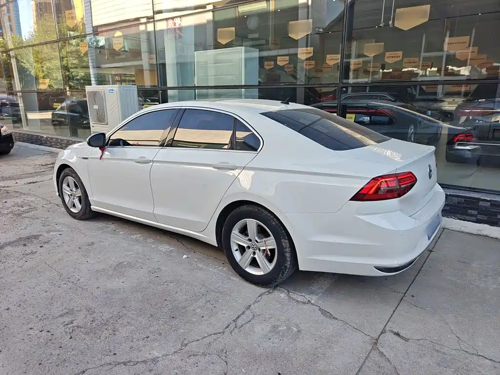 Volkswagen Lamando — миниатюра 6