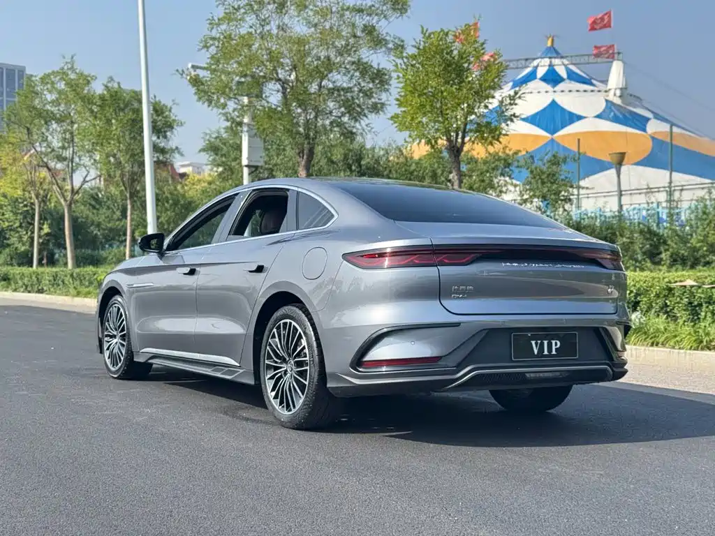 BYD Han — миниатюра 7