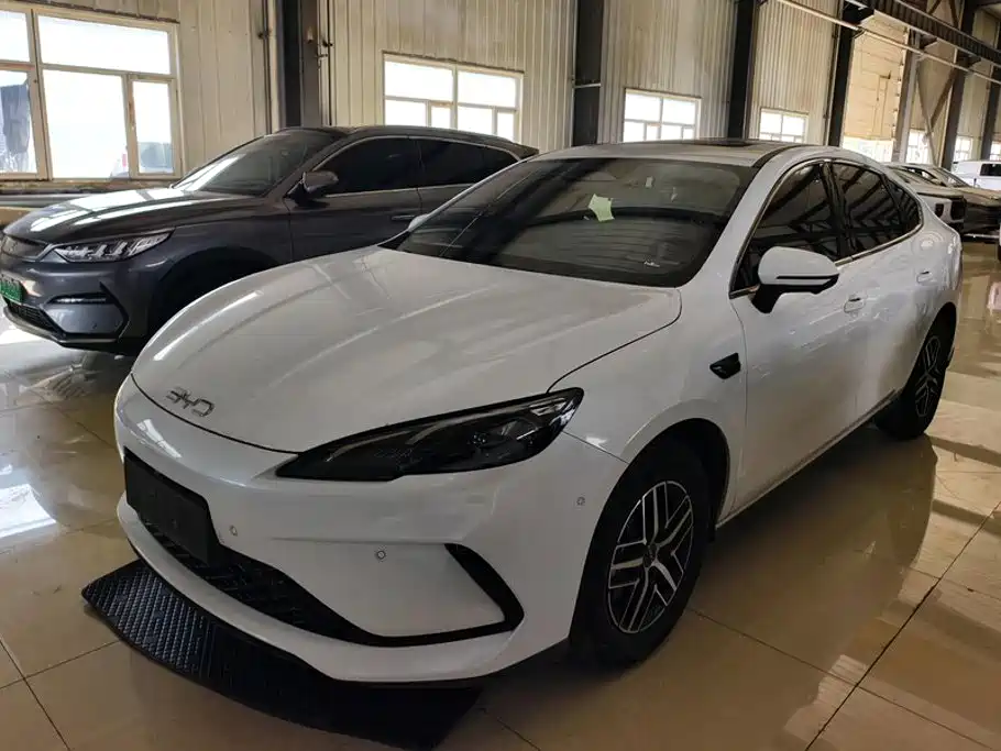 BYD Seal 05 DM-i