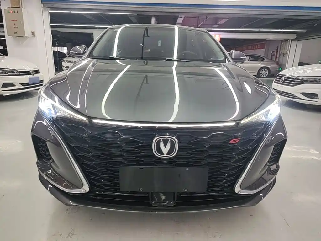 Changan Eado — миниатюра 3